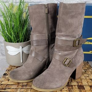 SBICCA Taupe boots size 7